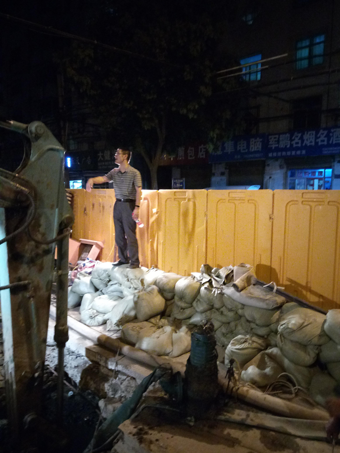 夙夜為公，一路暢通安徽交航總經(jīng)理方申柱帶領(lǐng)項(xiàng)目班子攻克項(xiàng)目難點(diǎn)紀(jì)實(shí)